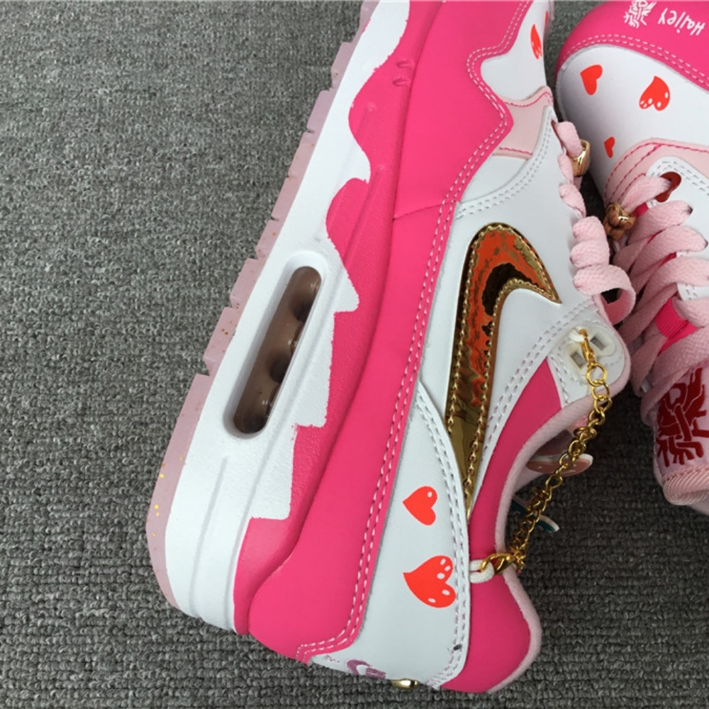 HAILEY LEYVA’S NIKE AIR MAX 1 ’86 OG “DOERNBECHER” - Picture 12 of 16